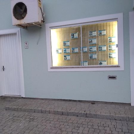 Ap 1 Dorm - Res Ilha Das Gales - Ate 4 Pessoas Apartment บอมบินญัส ภายนอก รูปภาพ